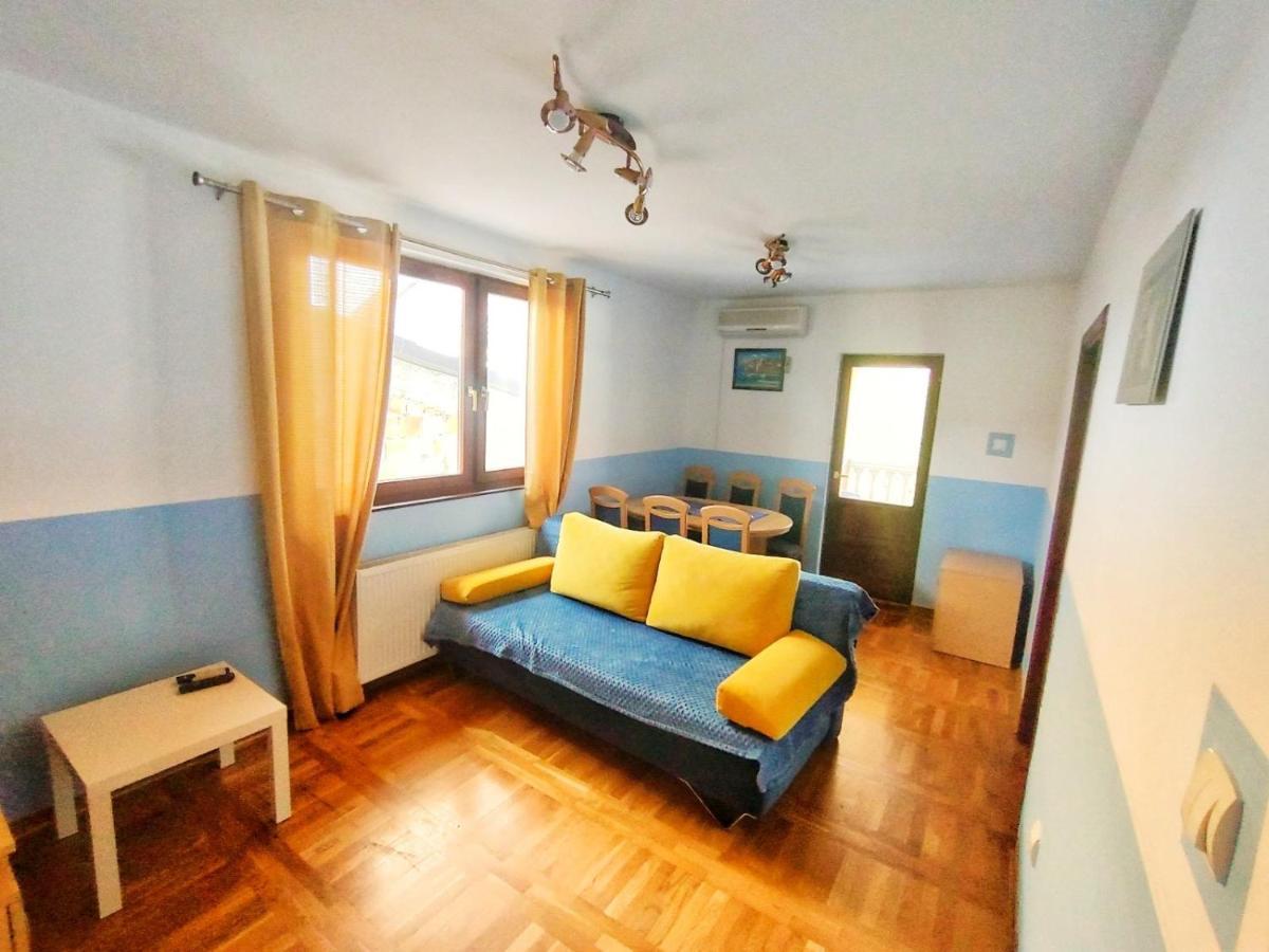 Plavi Apartman Airport Belgrade Extérieur photo